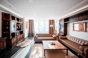 Luxury Apartment in Prime City Location